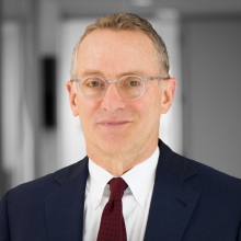 portrait of howard marks